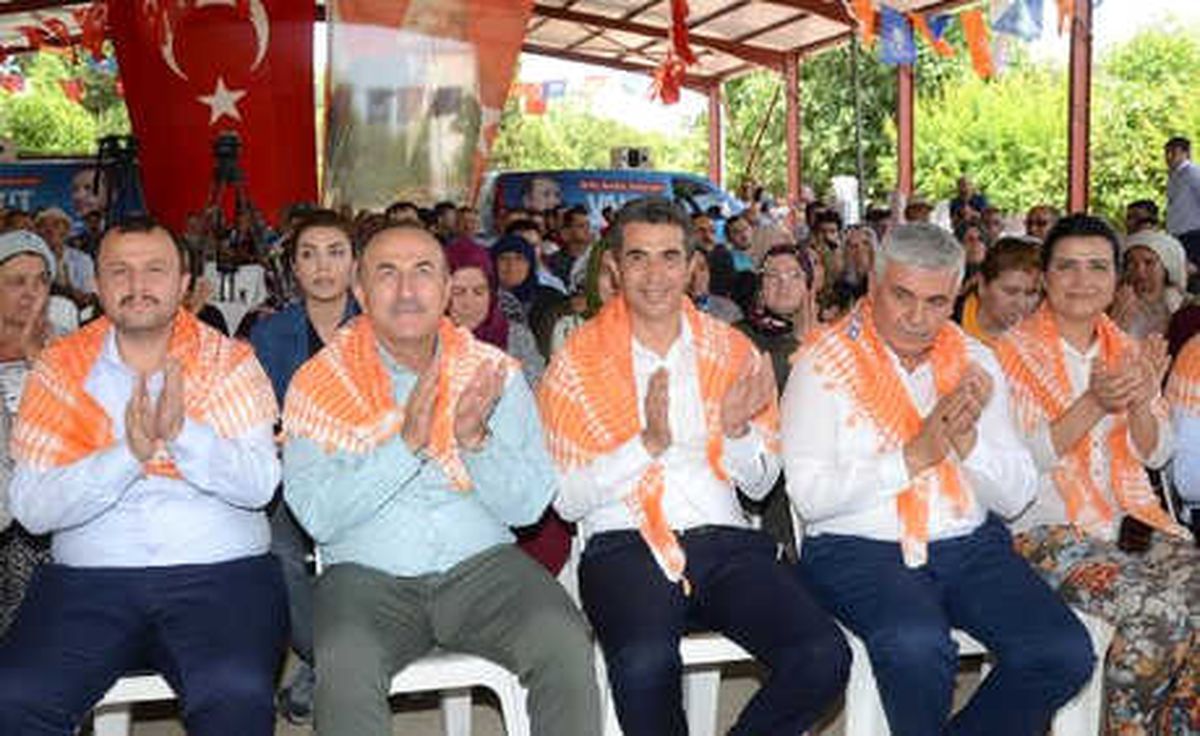 Çavuşoğlu: Fetö Gibi, Türkiye\'yi Kıskananlar Gibi \'Yıkacağız\' Diyorlar