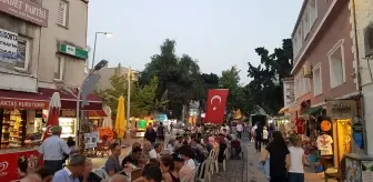 Foça Ak Parti'den Dev İftar Sofrası