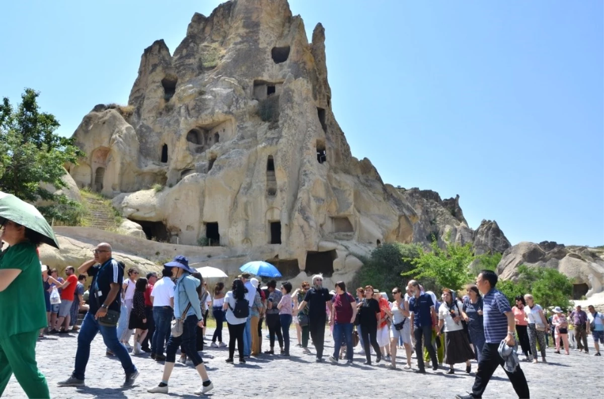 Kapadokya\'da Mayıs Ayında Turist Sayısı Düştü