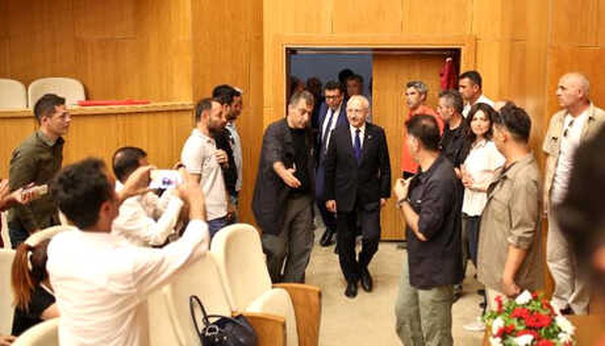 Kılıçdaroğlu: 16 Yılın Sonunda \'Kıraathane Açacağız\' Diyorsa Bu İş Bitmiştir (2)