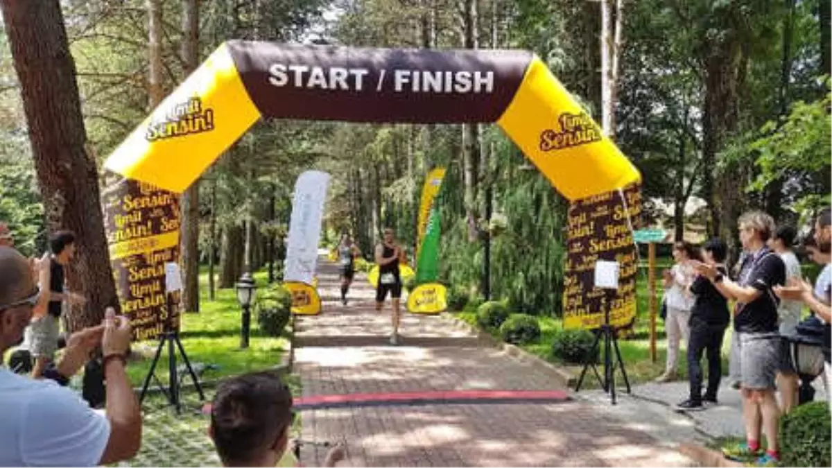 Sapanca\'da Ultra Dağ Maratonu\'nda 800 Sporcu Yarıştı