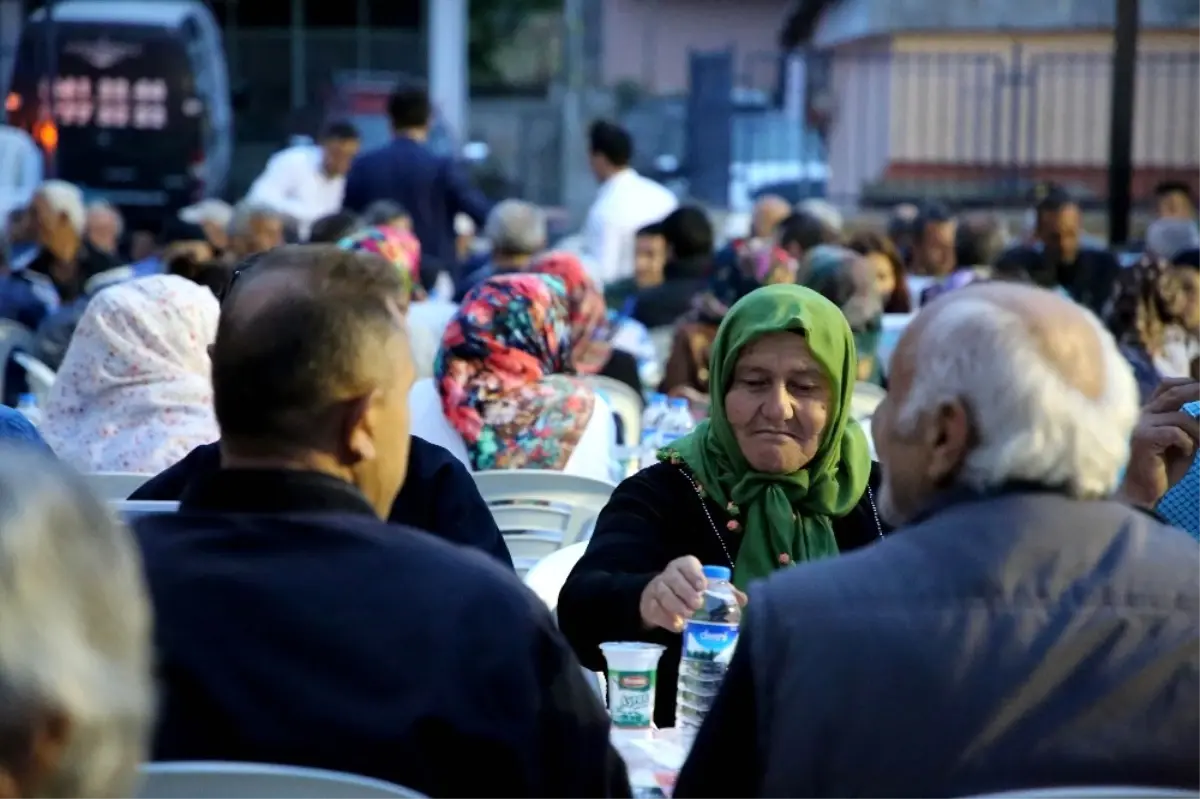 Atakum\'da 5 Mahalle Aynı Sofrada Buluştu