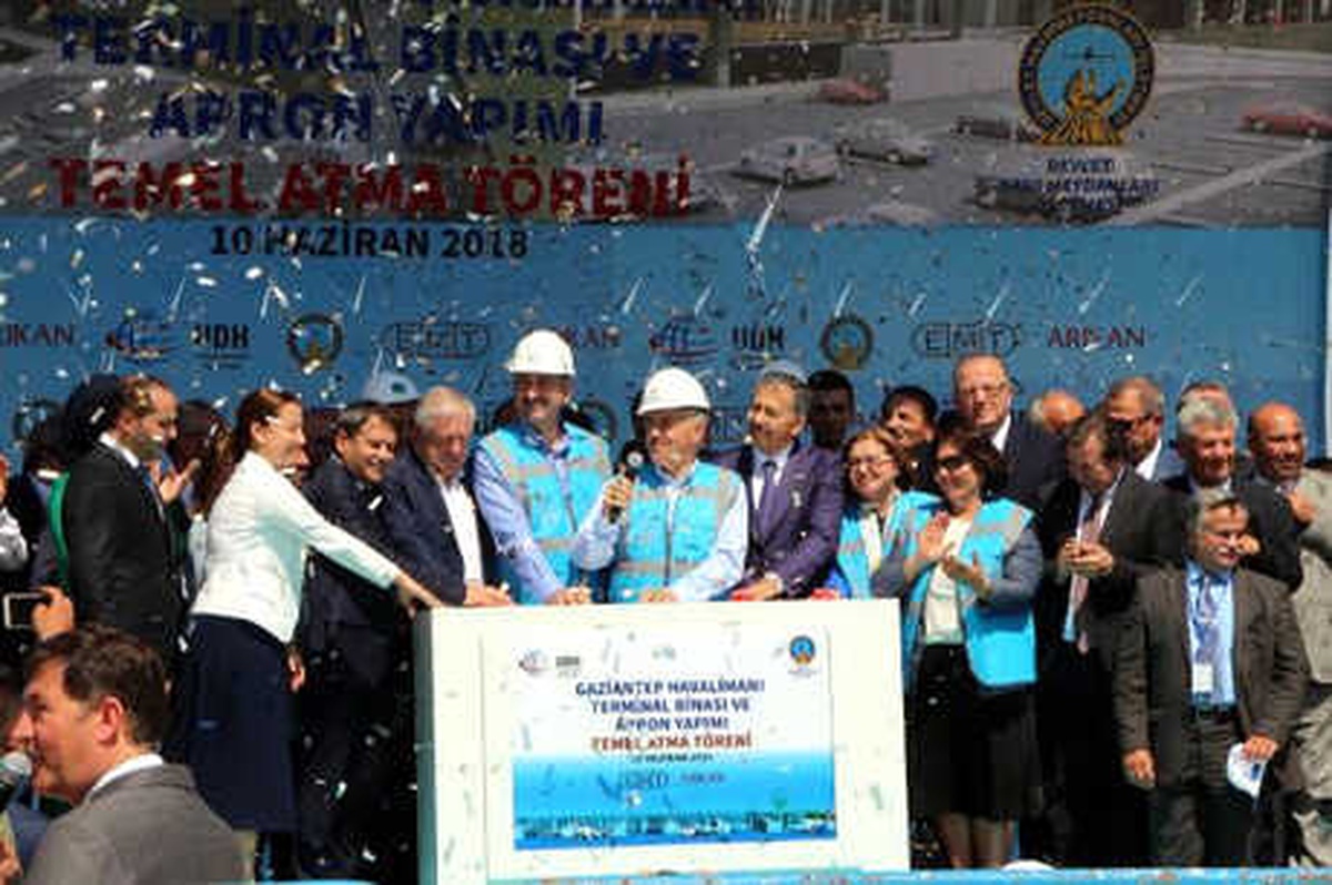 Bakan Arslan: Projeleri Olmadığı İçin \'Cumhur İttifakı\' Karşıtlığı Yapıyorlar