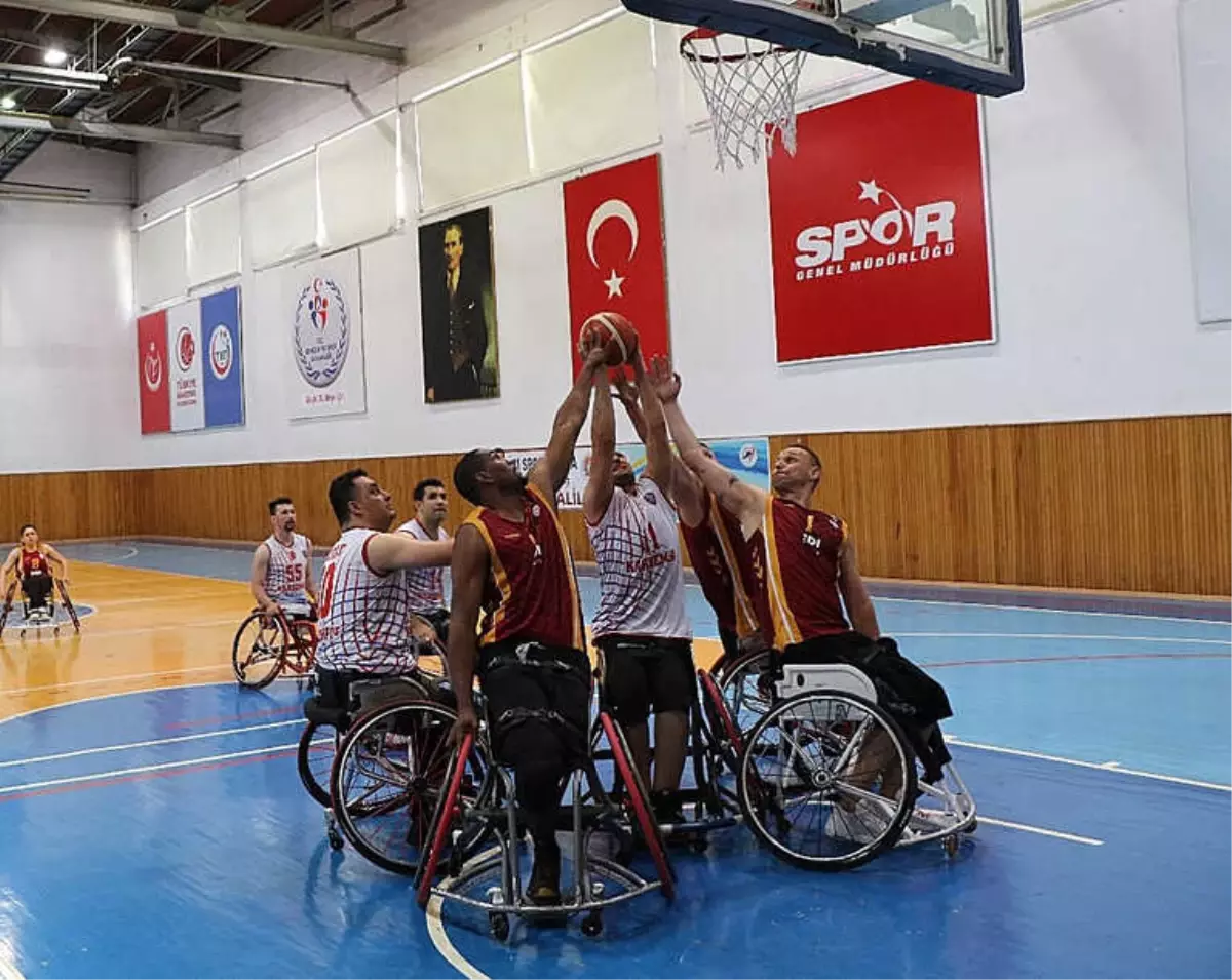 Galatasaray Adını Finale Yazdırdı