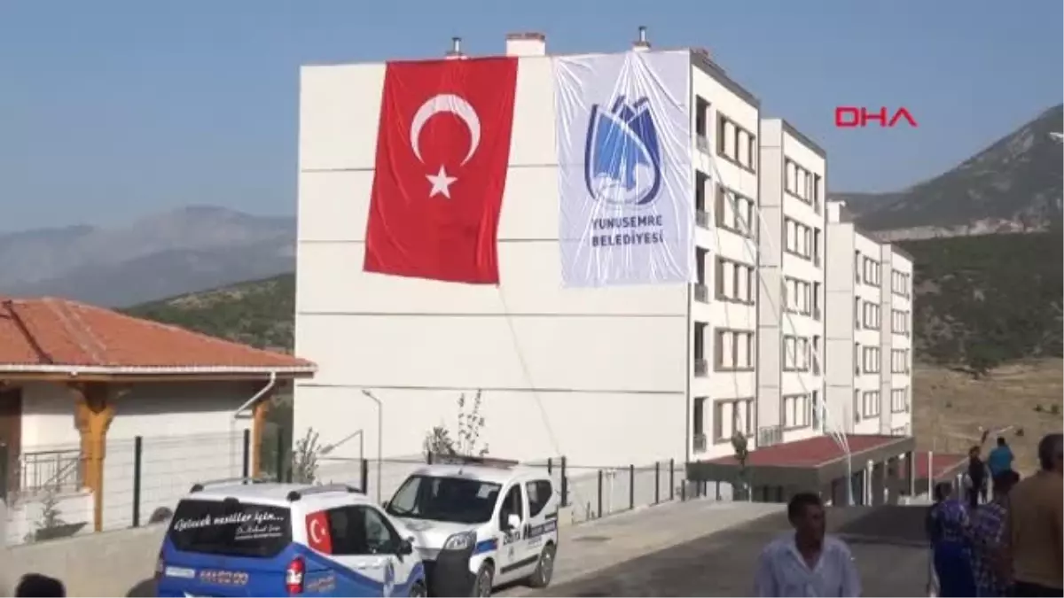 Manisa Dar Gelirli 1101 Kişi Ev Sahibi Oldu