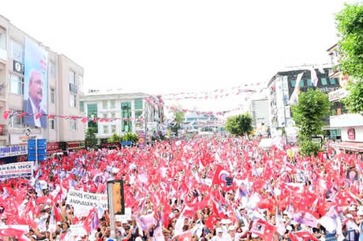 Muharrem İnce Bahçelievler\'de Konuştu