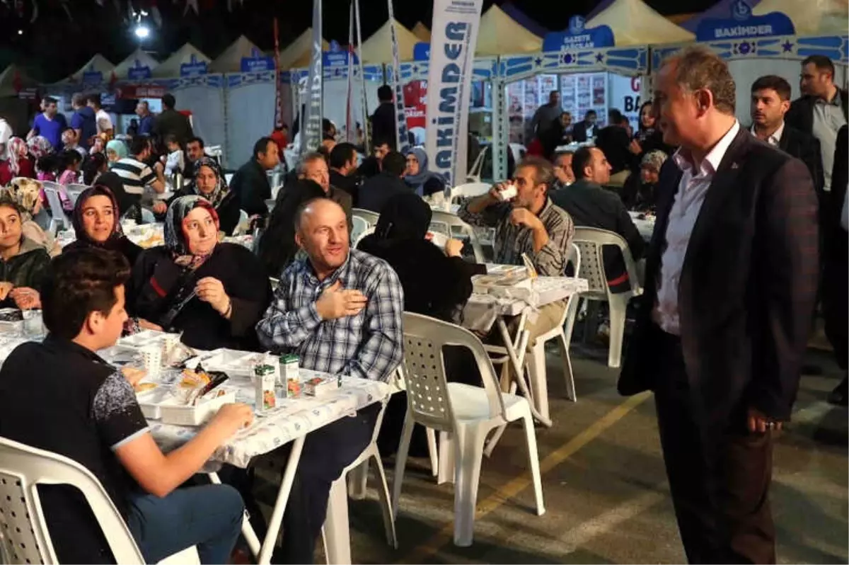 Ramazan Coşkusu Bağcılar\'da Artarak Devam Ediyor