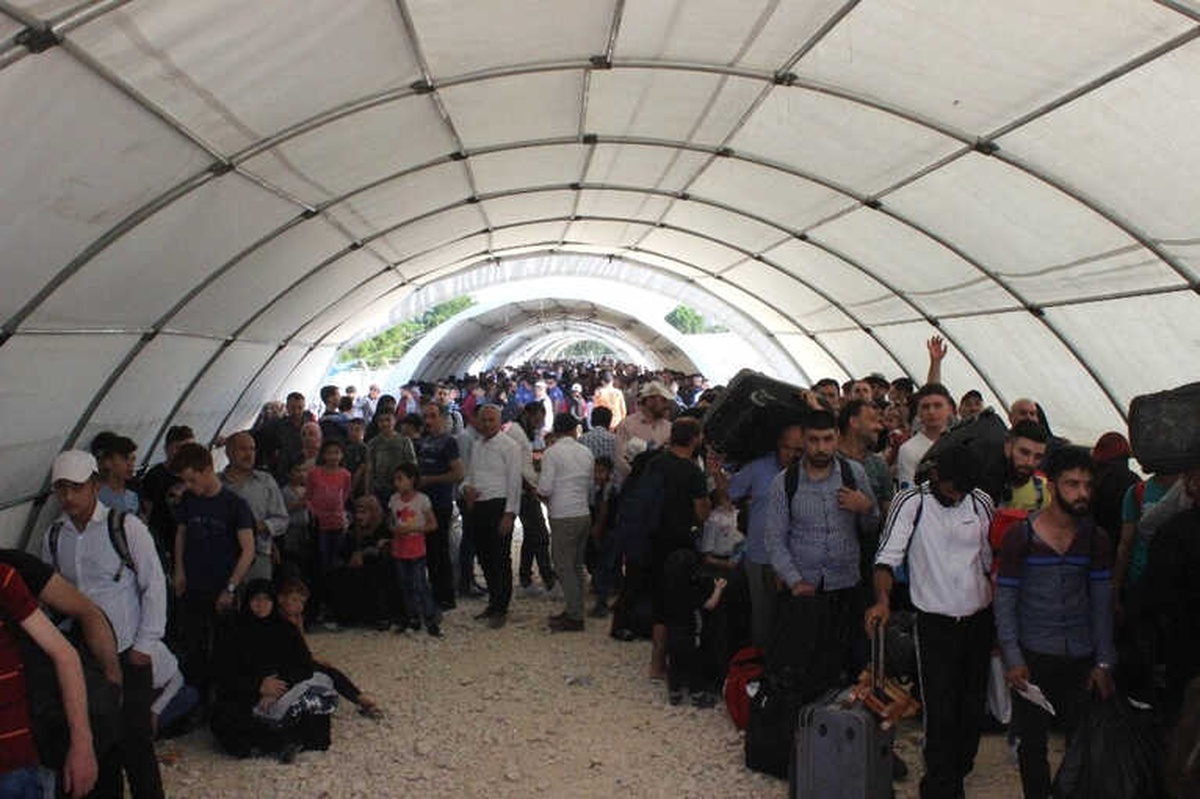 Suriyelilerin Ramazan Bayramı İçin Ülkelerine Dönüşleri Sürüyor