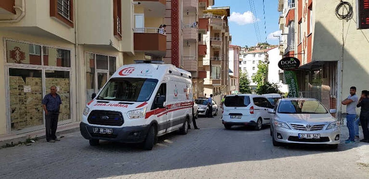 Tosya Kaymakamlığı Koruma Polisi Evinde Ölü Bulundu