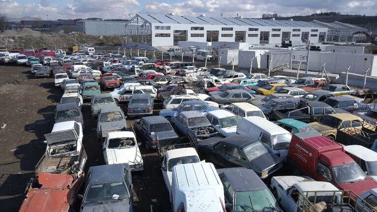 Türkiye\'de 3 Yıl İçinde Hurdaya Ayrılan Araç Sayısı 277 Bin 835 Oldu