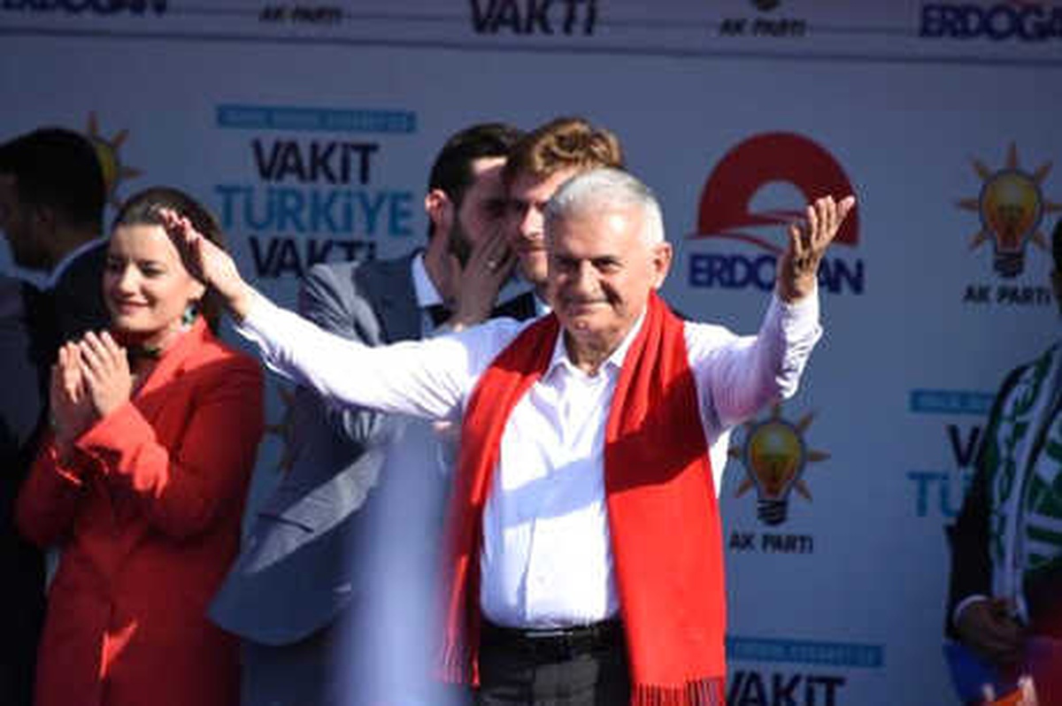 Yıldırım\'dan İnce\'ye: Teröre Destek Verenlere Moral Vermek Sana mı Düştü? (2)