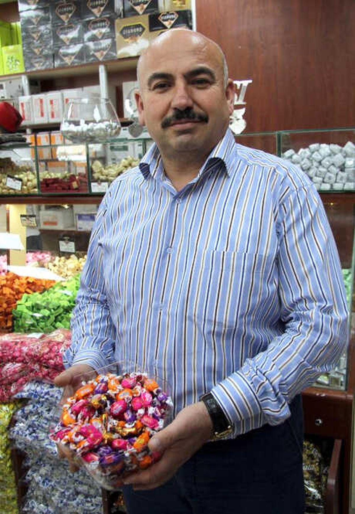 42 Yıllık Şekerciden Bayram Öncesi \'Kalitesiz Şeker\' Uyarısı