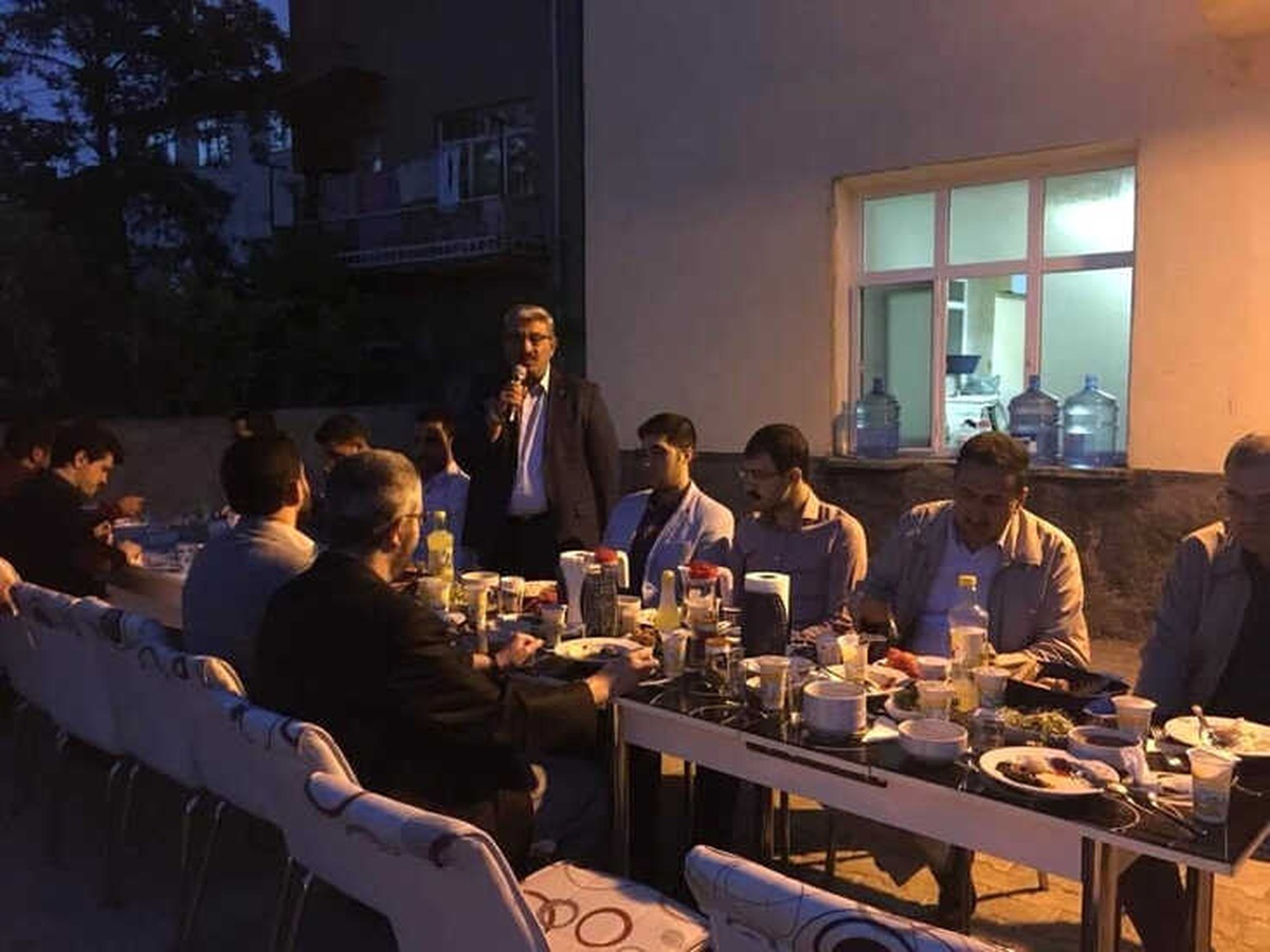 Altıntaş Müftülüğü Hafızlık Kursu, İlk Mezununu Kadir Gecesi Verdi