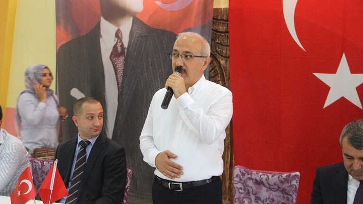 Bakan Elvan: "Ülkemizi Bölmeye Parçalamaya Çalıştılar, Başaramadılar Başaramayacaklar"