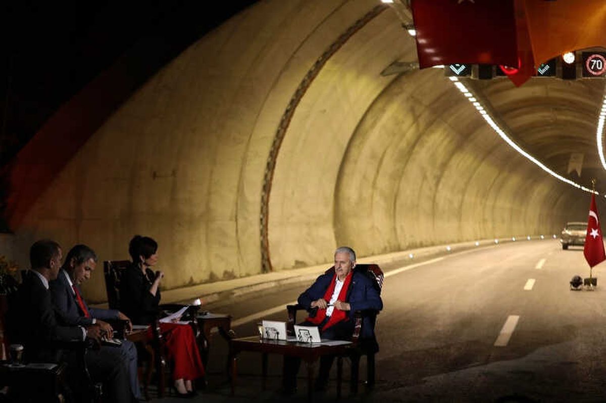 Başbakan Yıldırım Canlı Yayında Soruları Yanıtlıyor (1)
