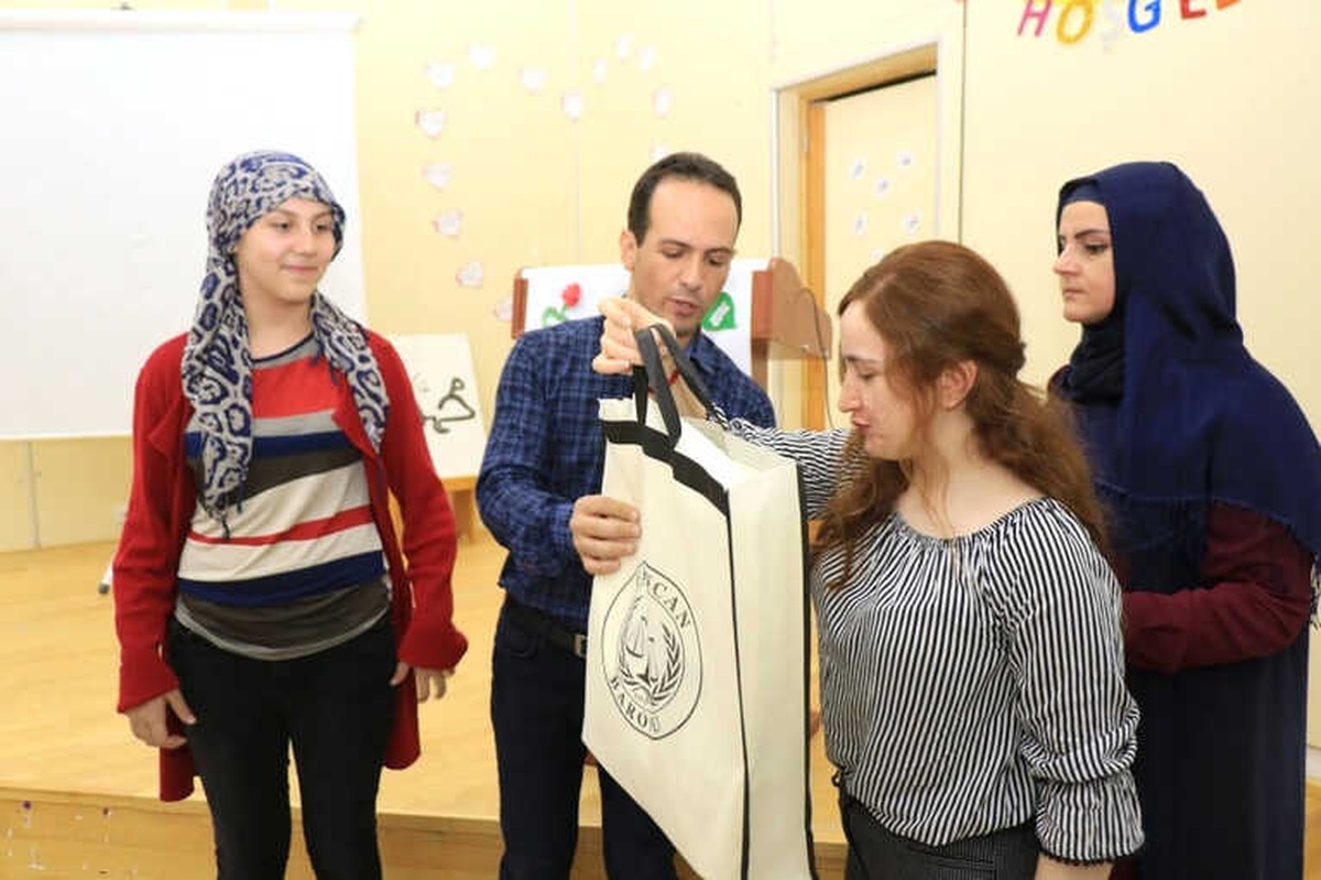 Erzincan Barosu Çocukları Sevindirdi