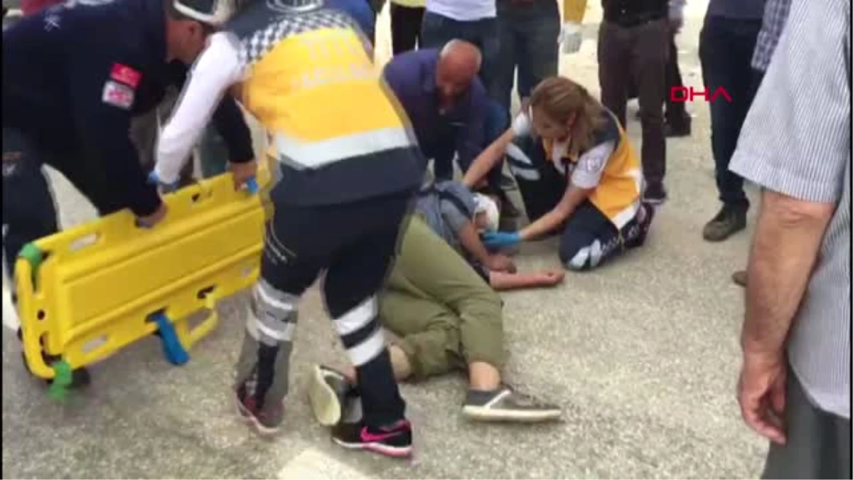 Isparta Otomobille Çarpışan Motosikletli Yaralandı-Hd