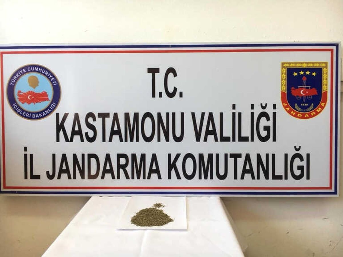 Jandarmadan Bayram Öncesi Uyuşturucu Operasyonu