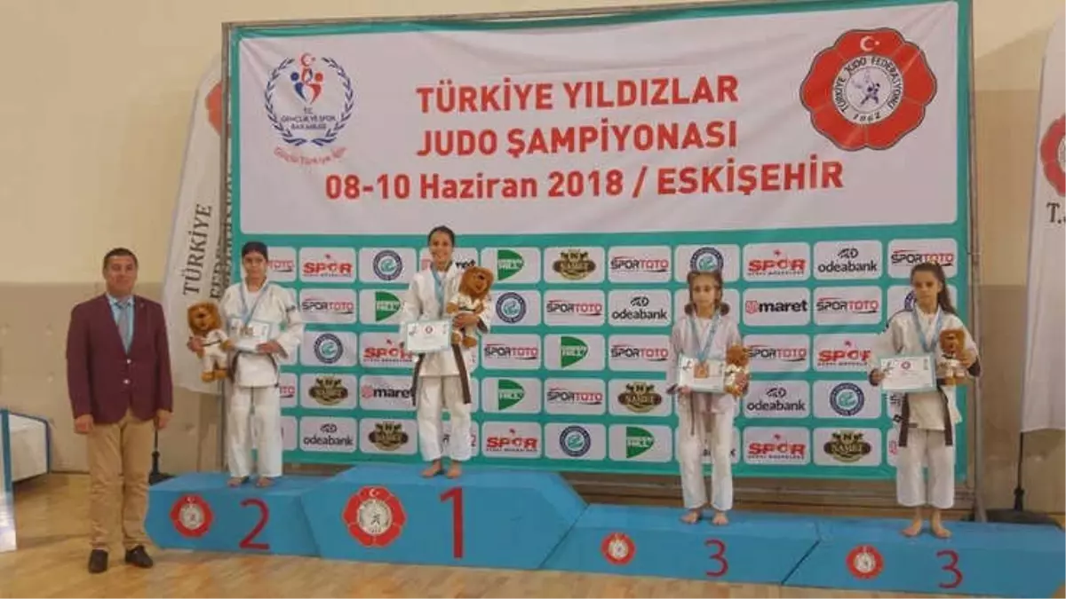 Judoda Türkiye Şampiyonları Yunusemre\'den