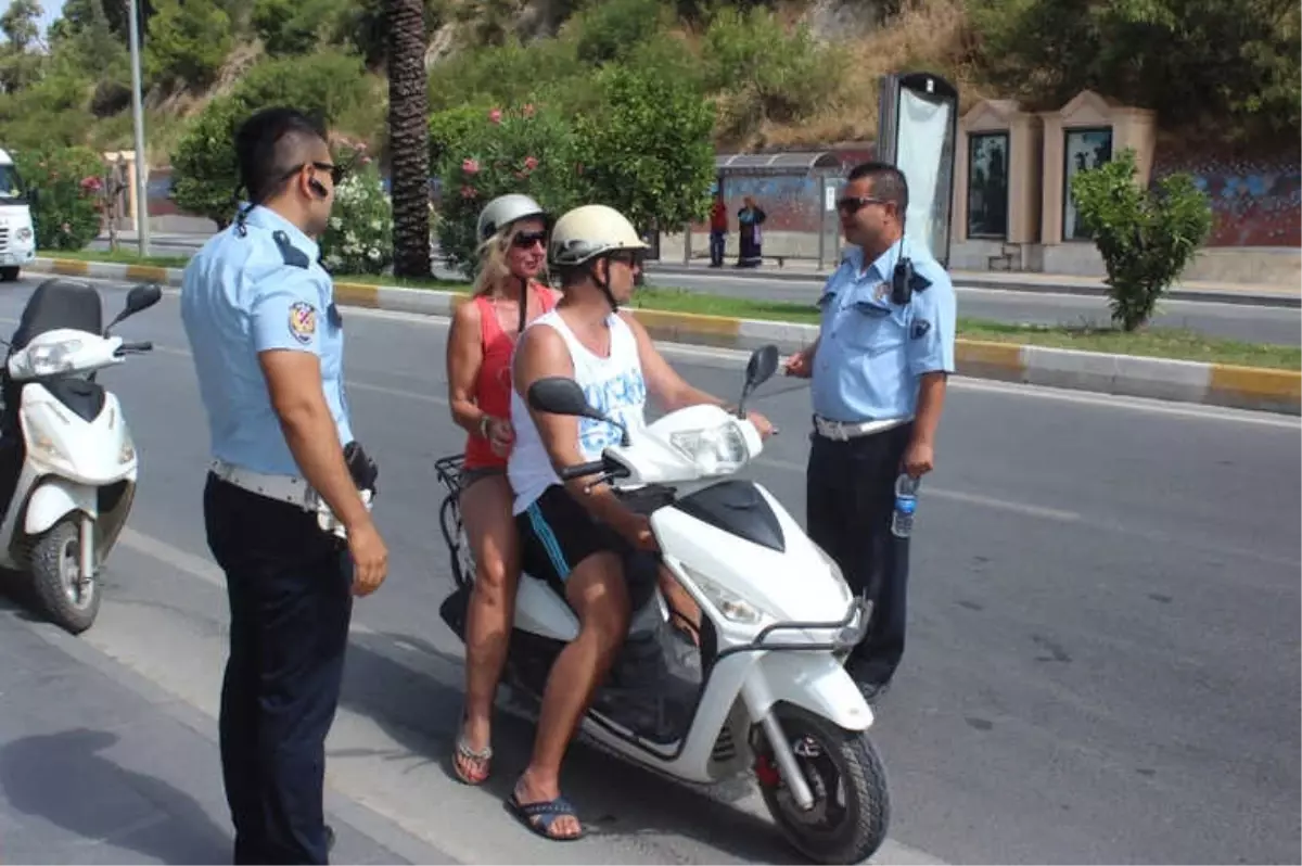 Kask Kullanımında Turist ve Yerli Farkı