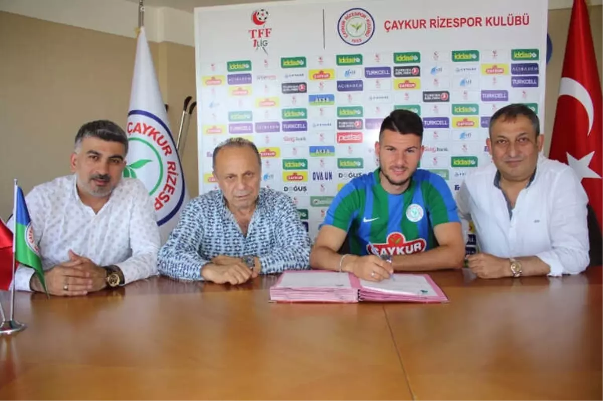 Robin Yalçın Çaykur Rizespor ile Nikah Tazeledi