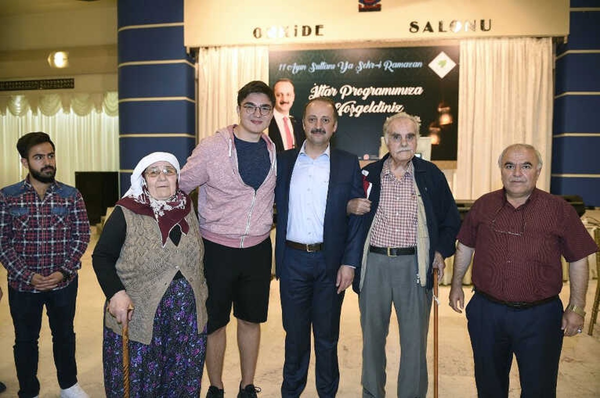 Şehit Aileleri ve Gaziler Mamak\'ta İftarda Buluştu