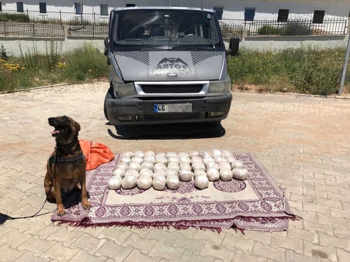 Van\'da 47 Kilo Eroin Ele Geçirildi
