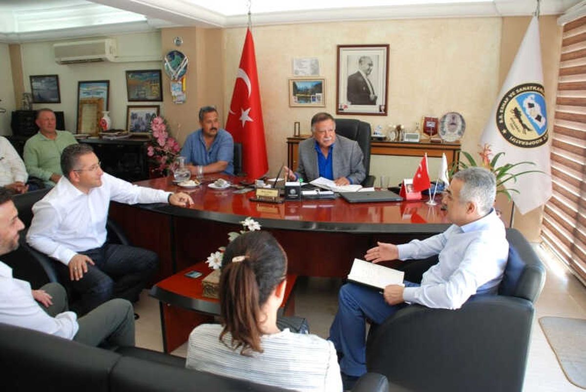 Ak Partili Savaş, "Bugüne Kadar Esnafa Verdiğimiz Kredi 200 Kat Artmış"