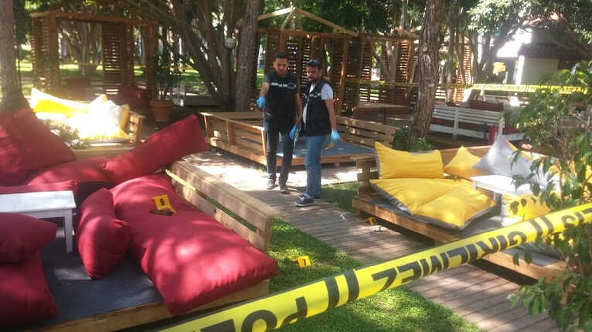 Antalya\'da İşletme Ortakları Arasında Silahlı Kavga: 2 Yaralı