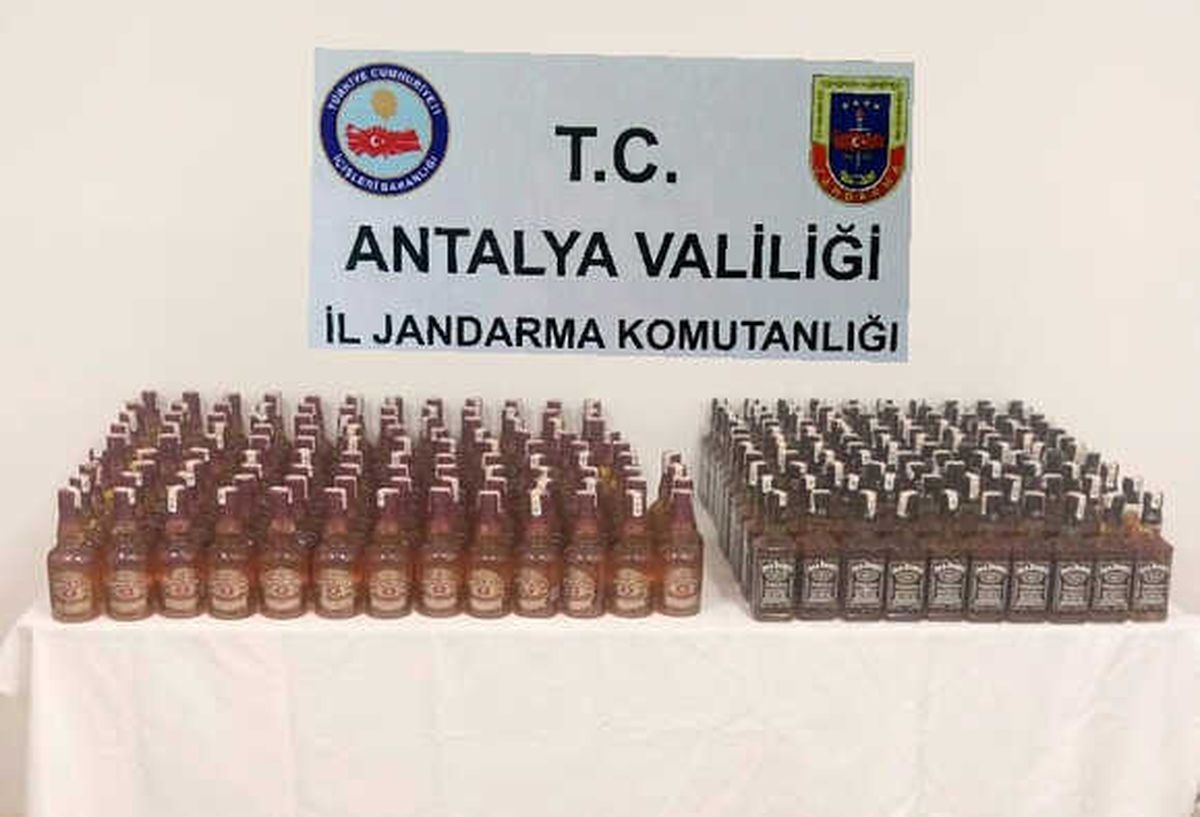Antalya\'da Kaçak İçki Operasyonları