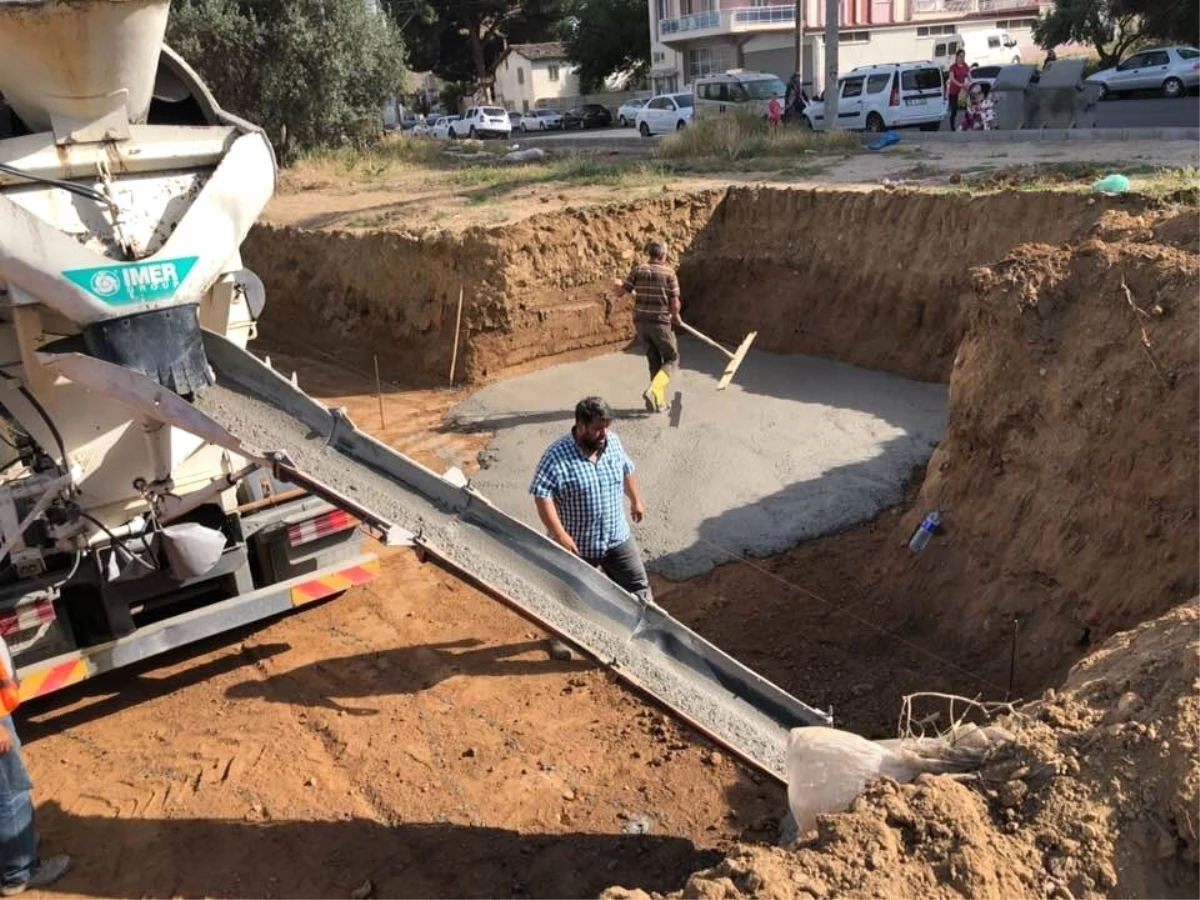 Başkan Kılınç Çarşı Mahallesindeki Caminin Temelini Attı