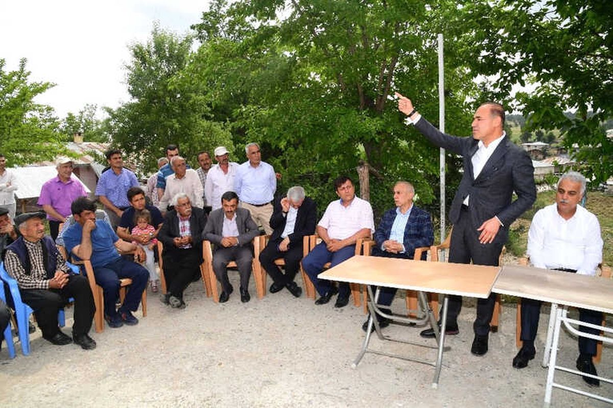 Başkan Sözlü İftarını Saimbeyli\'de İlçe Halkıyla Birlikte Yaptı