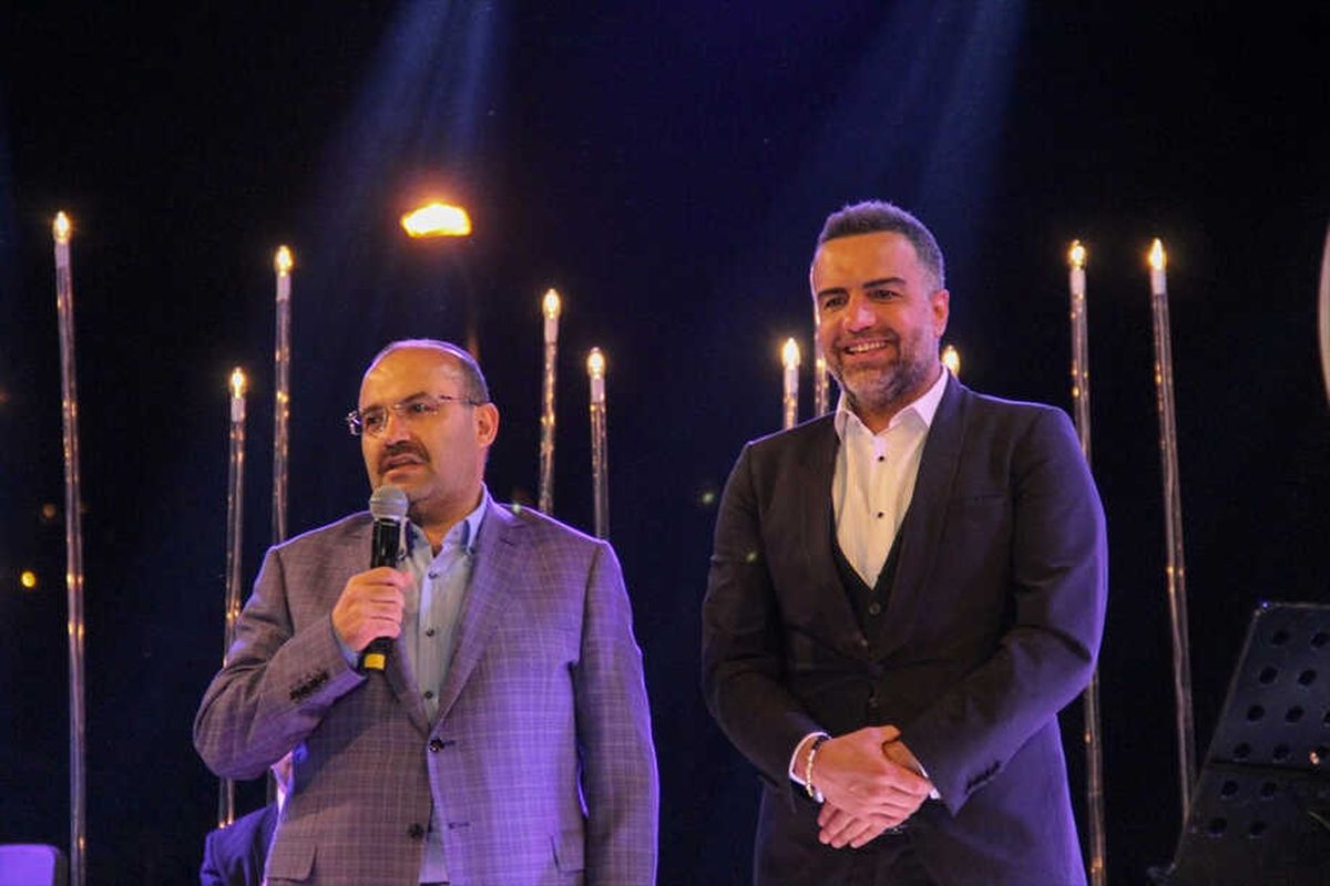 Berdan Mardini Bitlis\'te Konser Verdi