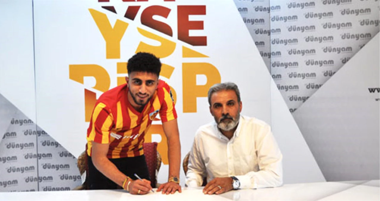 Bilal Başacıkoğlu, Kayserispor\'la 3 Yıllık El Sıkıştı