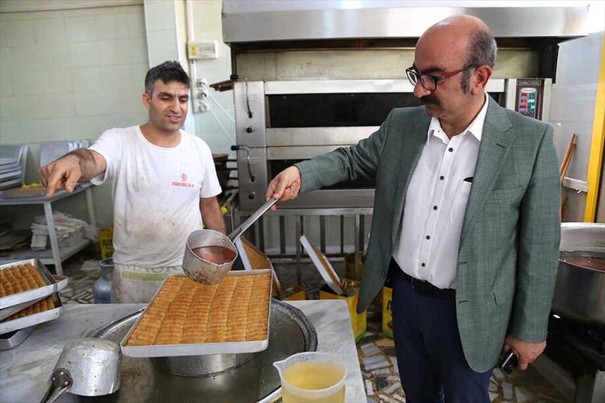 Edirne\'deki Tatlıcılara Bayram Denetimi Yapıldı