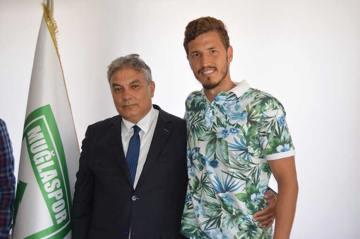 Fenerbahçeli Salih Uçan Muğlaspor\'u Ziyaret Etti