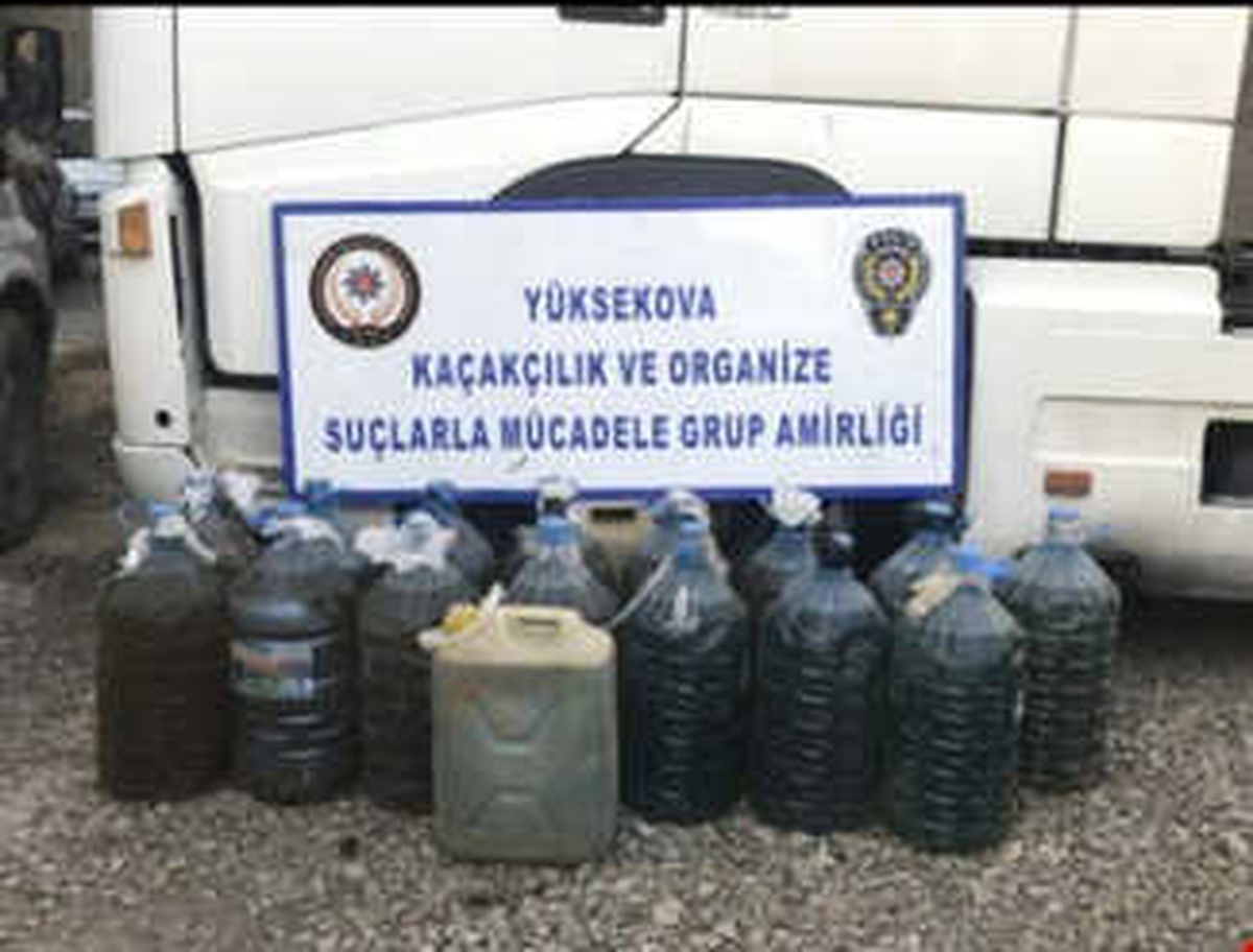 Hakkari\'de 240 Litre Kaçak Akaryakıt Ele Geçirildi