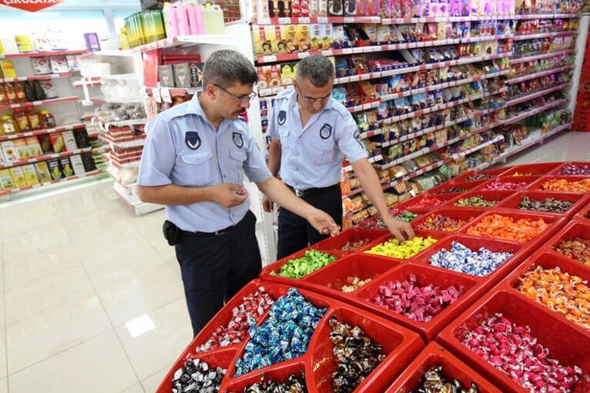 İskenderun\'da Bayram Öncesi Zabıta Denetimi