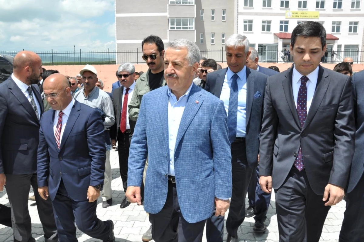 Selim Hayvan Pazarı\'nın Açılışını Bakan Ahmet Arslan Yaptı