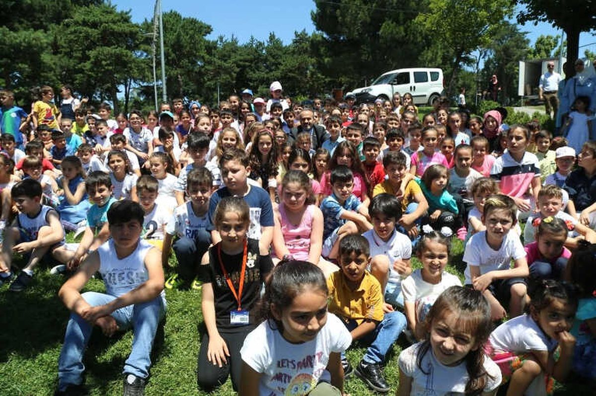 Tekne Orucu\' Tutan Çocuklara İftar
