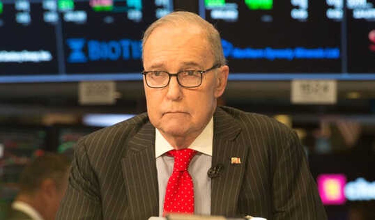 Trump\'ın Başdanışmanı Kudlow Kalp Krizi Geçirdi