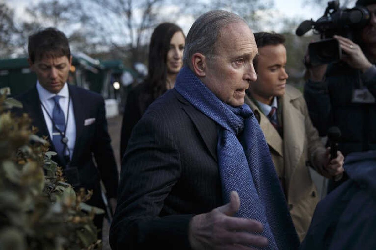 Trump\'ın Ekonomi Danışmanı Kudlow Kalp Krizi Geçirdi