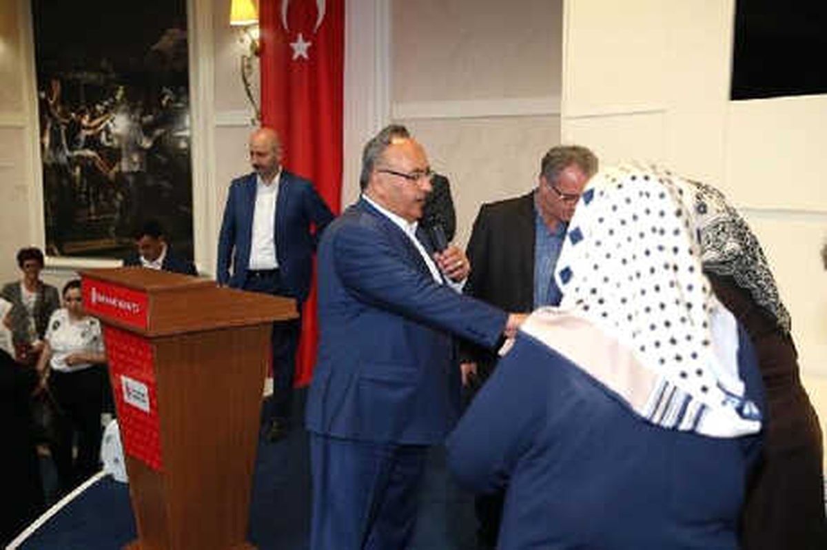 Ümraniye Belediyesi Vatandaşlara Çifte Bayram Yaşattı