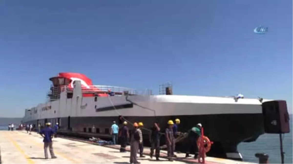 Akülü Gemi Yola Çıktı