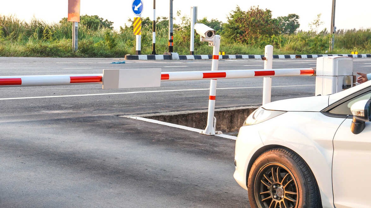 Alışveriş Merkezlerini Plaka Tanıma Sistemi İle Koruyor