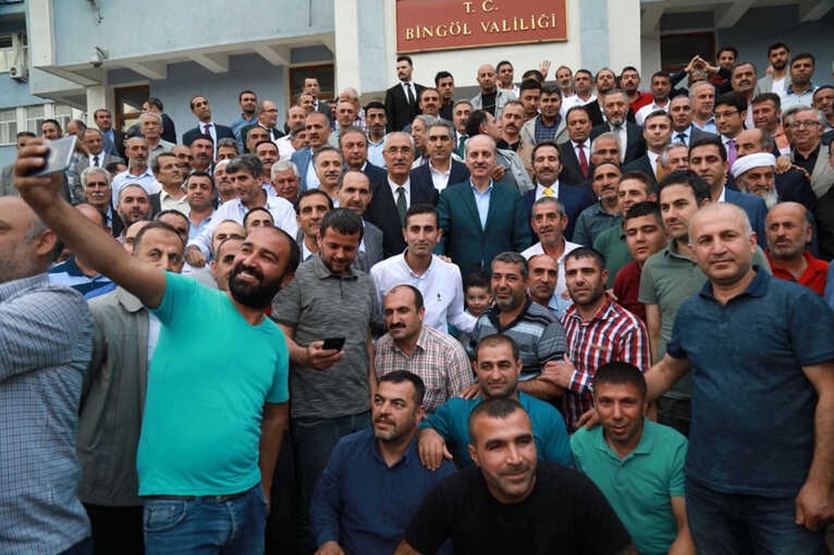 Bakan Kurtulmuş: "Darbeyi Örgütleyen Birinin Almanya\'da Çıkması Kabul Edilebilir Değildir"