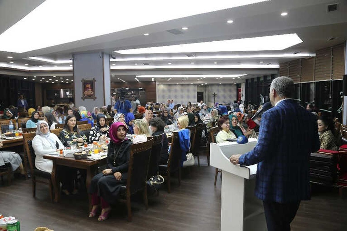Başkan Çelik, "Saldırılara Rağmen Ülkemiz Büyüyor"