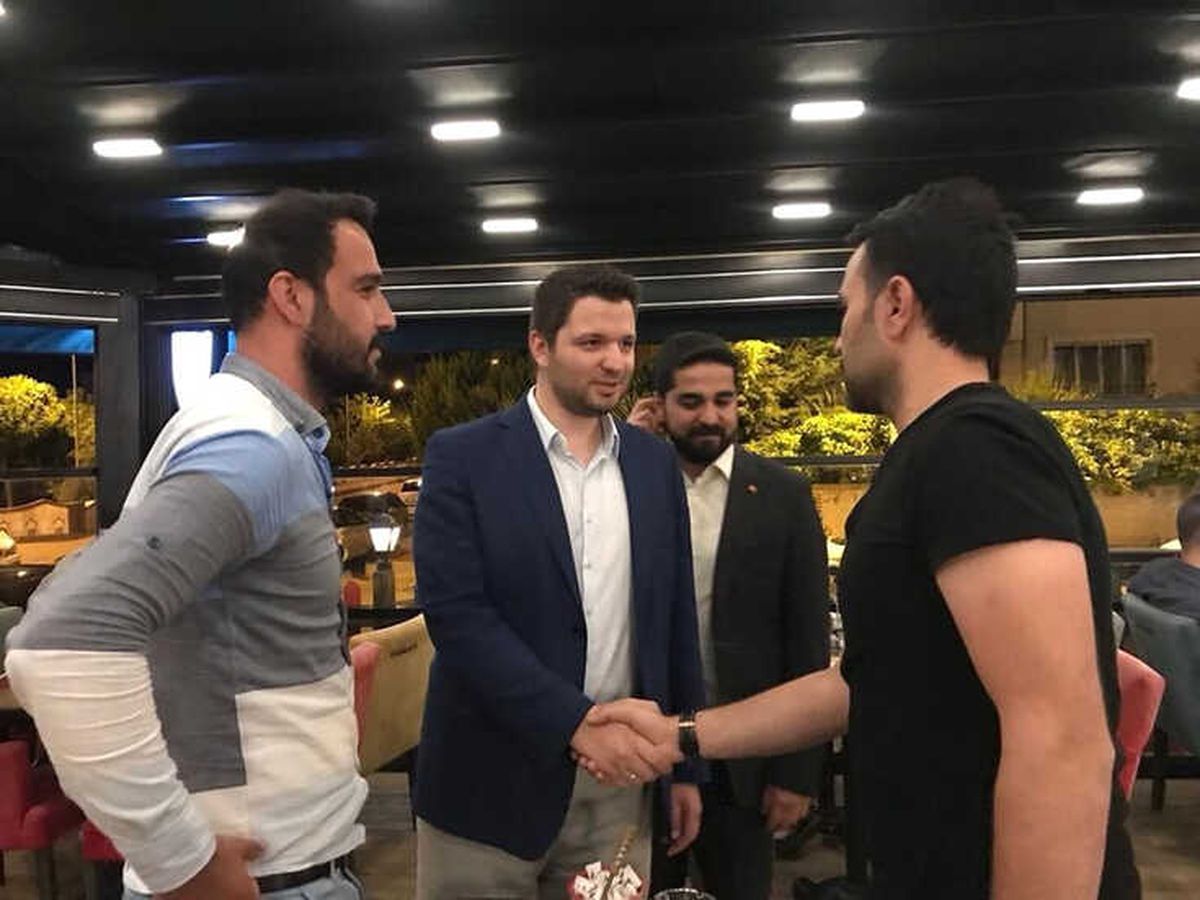 Gençlerden Genç Aday Toprak\'a İlgi