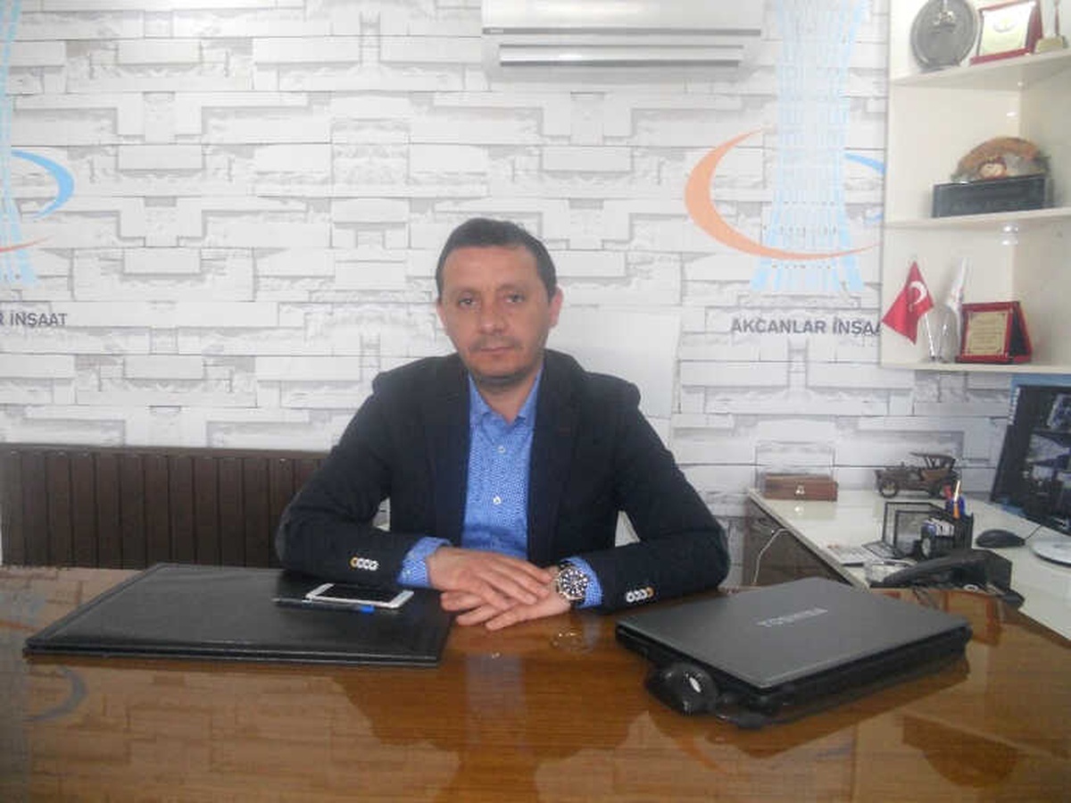 İş Adamı Akcan İslam Aleminin Ramazan Bayramını Kutladı