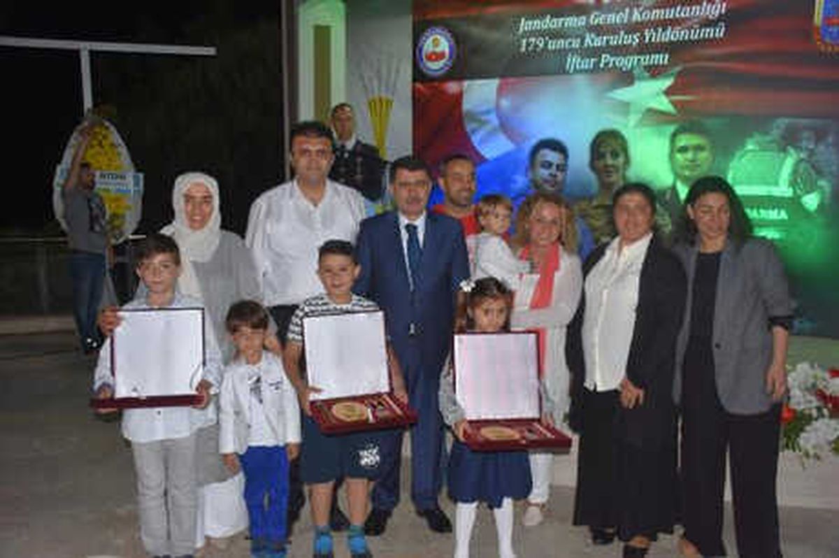Jandarmanın 179.kuruluş Yıl Dönümünde Şehit Yakınları ve Gaziler İftarda Buluştu